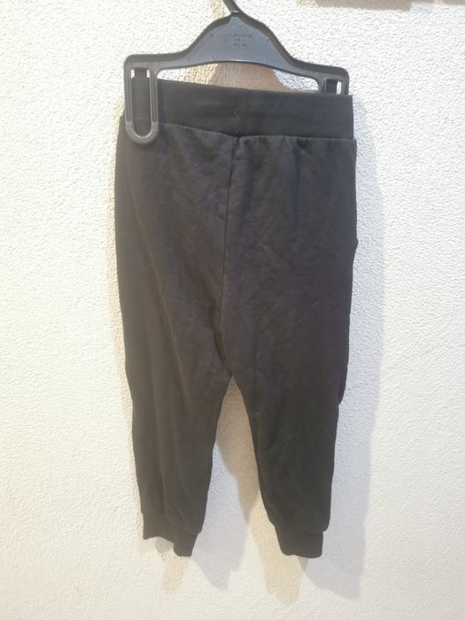 Nowe spodnie dresowe dla chłopca. Rozmiar 110-116
Zapraszam
#spodnie
#
