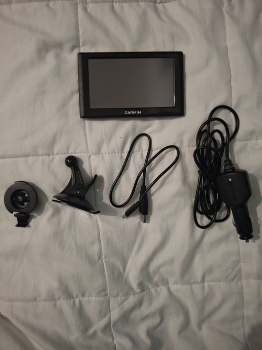 Навігатор Garmin Drive 50