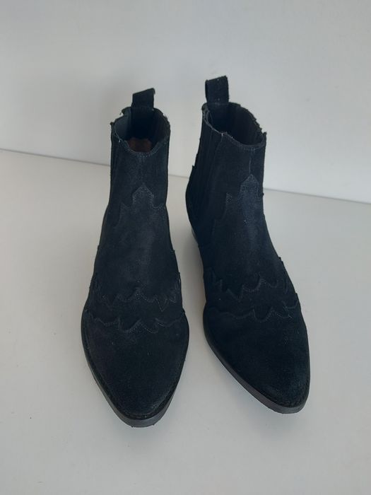Buty damskie sztyblety skórzane w rozmiarze 36