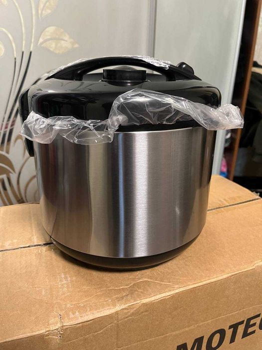 Продам мультиварка, пароварка, рисоварка. 1500 вт 12 програм