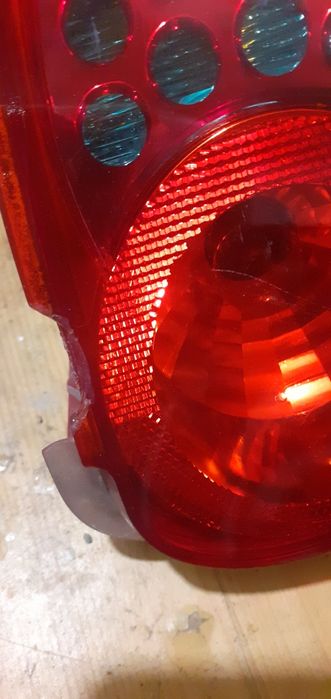 peugeot 207 SW  farolim traseiro.