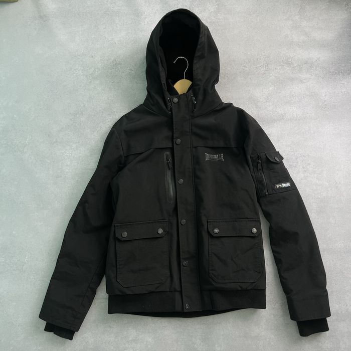 Куртка Lonsdale розмір Xl