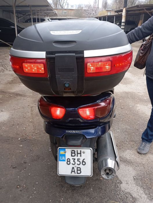 Продам макси скутер