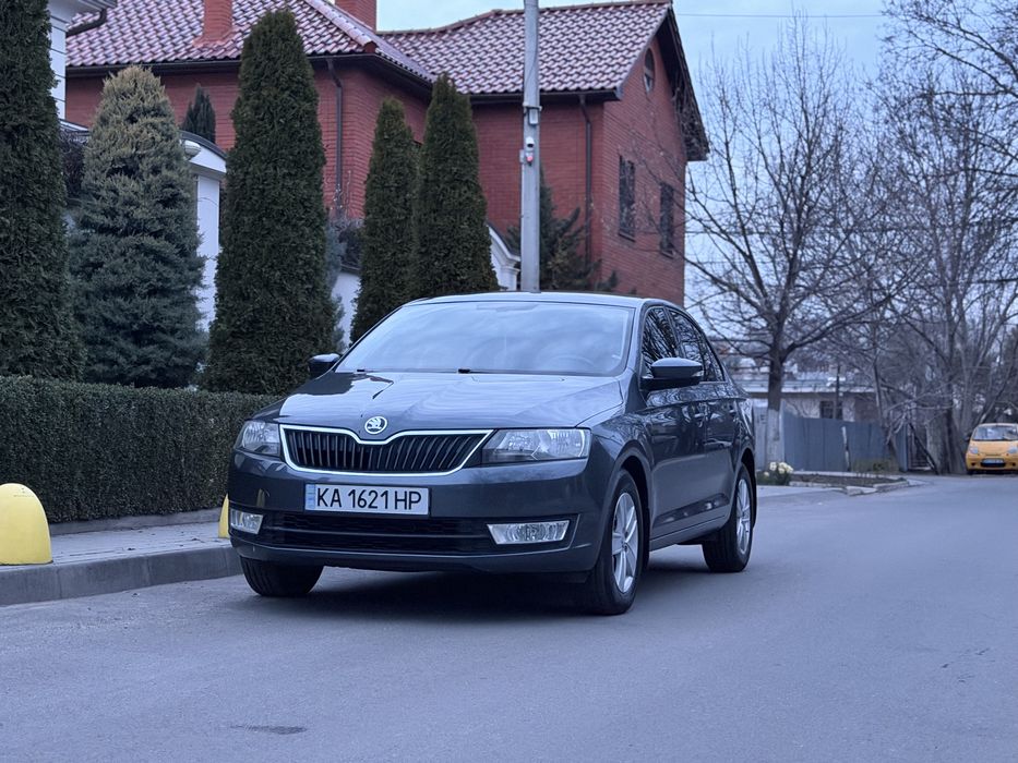 Skoda Rapid 2016 рік.