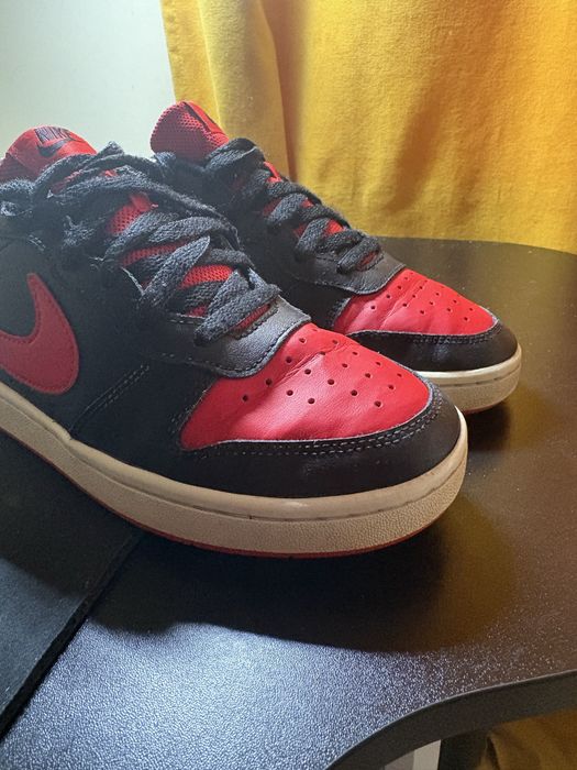 Nike Court Borough Low 2