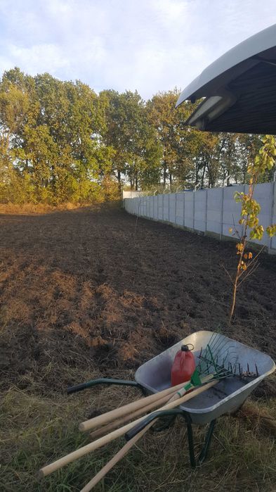 Вспашка Оранка Культиватором