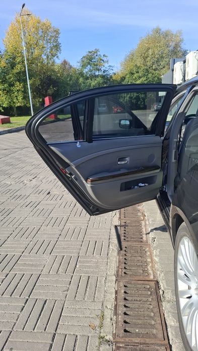 Продаж БМВ 750Li