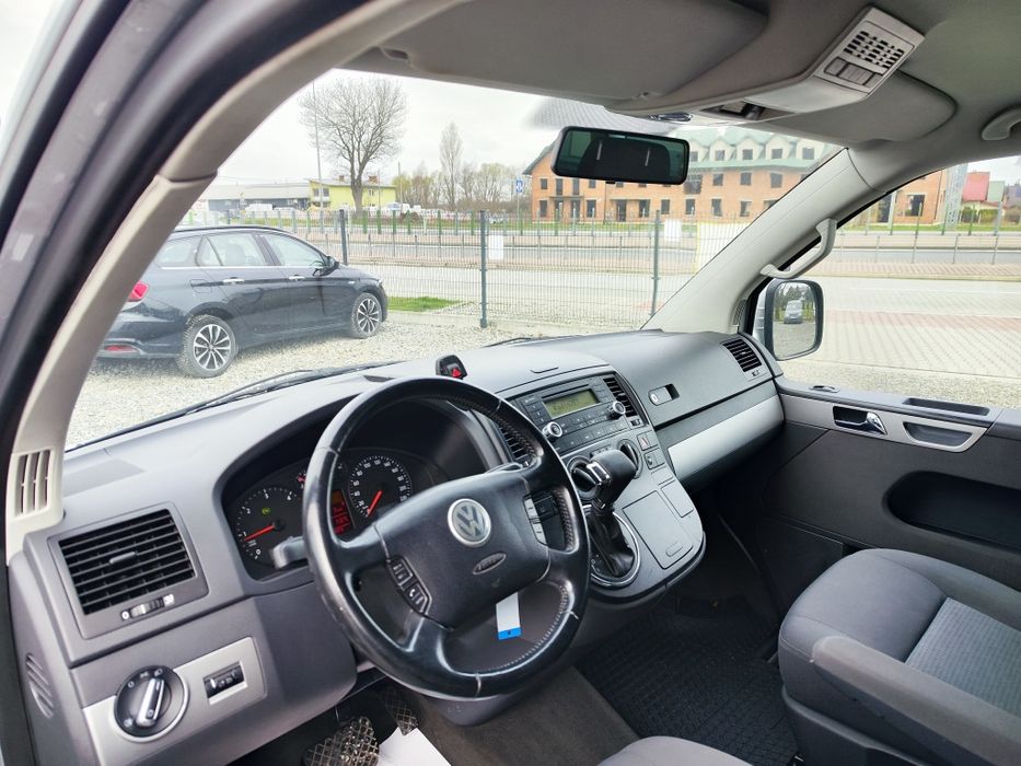 VW Multivan T5 2.5 TDI 130KM Automat 2007'