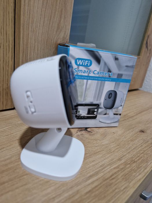 Câmera de vigilância.  Nova