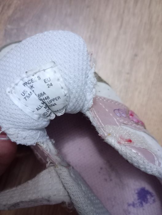 Buty dla dziewczynki