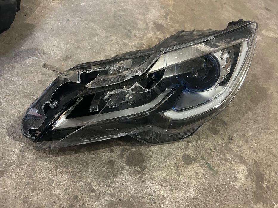 Передні фари на авто Jetour X70