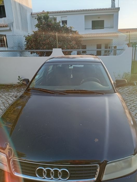 Carro  Audi A4 ano 2000