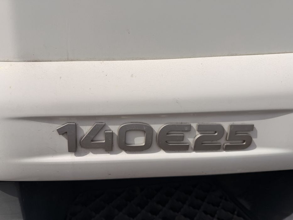 IVECO EUROCARGO 14 Ton 250cv 2008 Grua Palfinger 6 Lanças c/Guincho Apenas 136.000km ###OPORTUNIDADE###