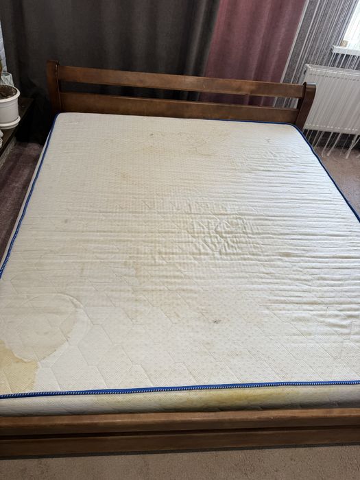 Продам ліжко 220/200Бук