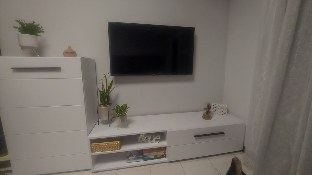 Movel de Tv de Sala + Aparador
