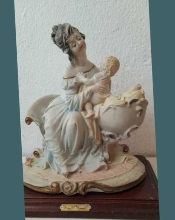Mãe e filho estatueta 10€ marfinite fina
