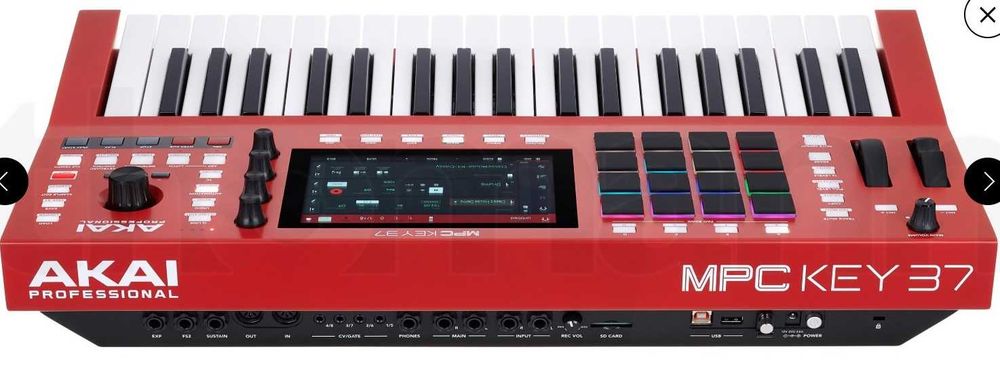 Akai MPC Key 37 - C/ extras