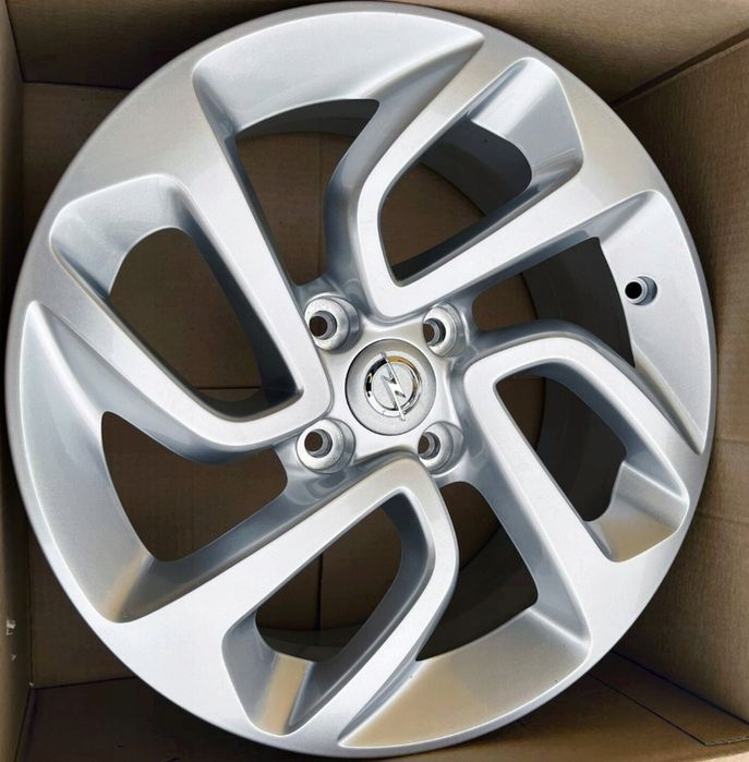 NOWE Alufelgi 16" 4x108 OPEL CROSSLAND oryginał