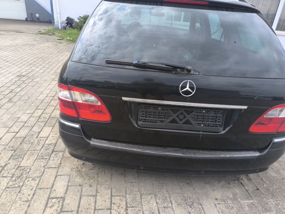 Задні ліхтарі стопи Mercedes Benz W211 універсал