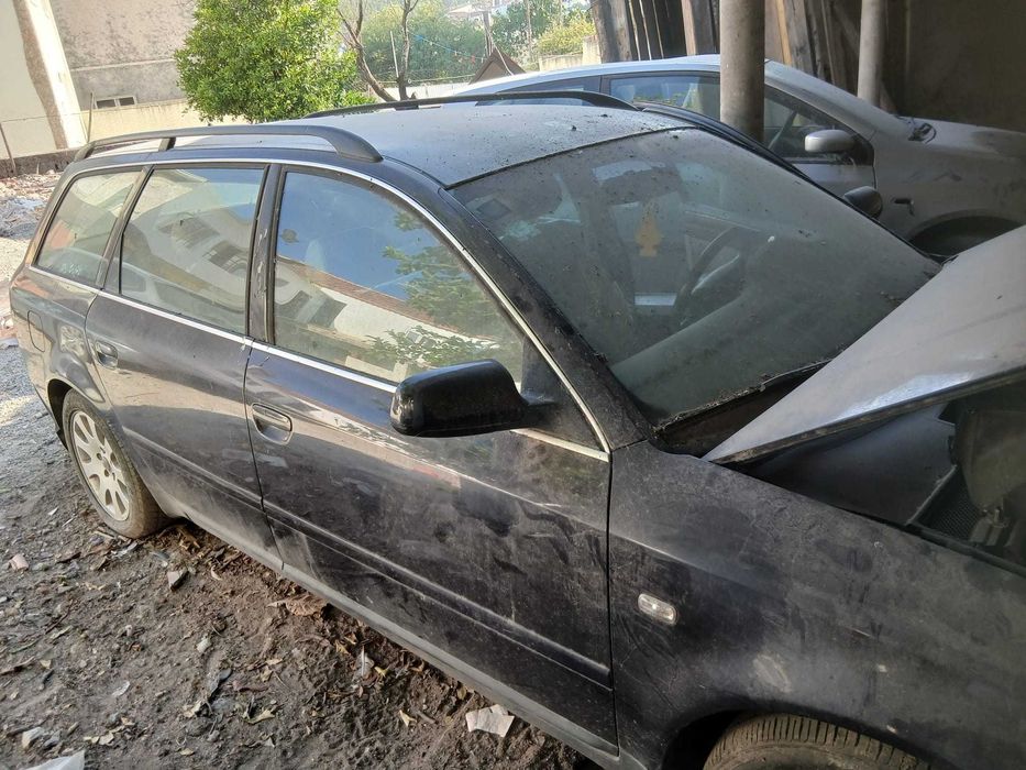 Áudio A6 2.5 Ano 2003 Motor avariado