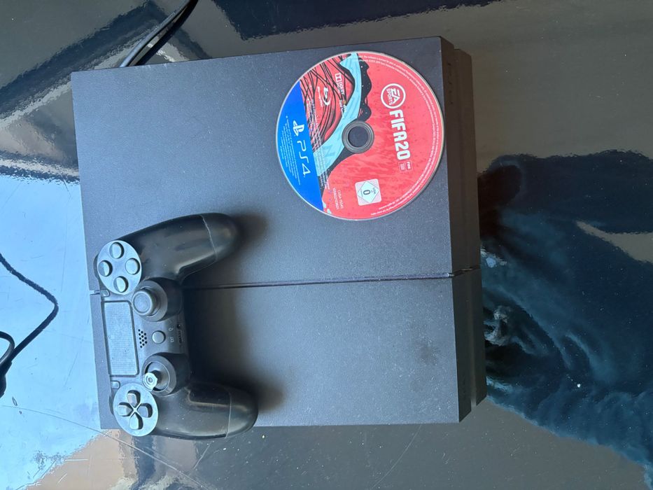 Ps4 com 1 fifa20