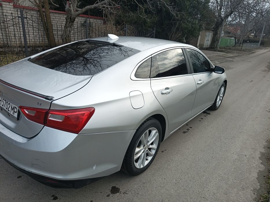 Продам своє авто Chevrolet malibu 2016