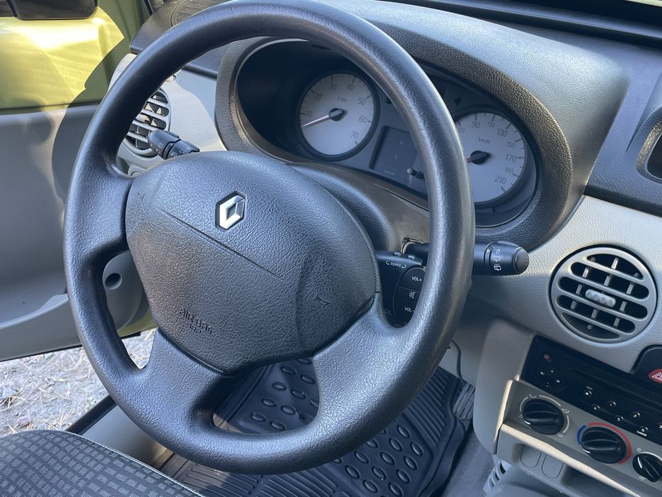 Продам Renault Kangoo 2007р.в 1.6 бензин 4х4