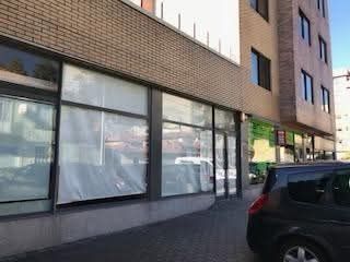 Loja com 300m2 vila nova de gaia