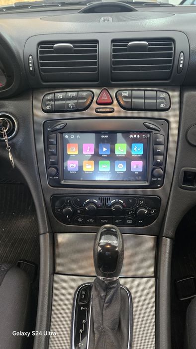 Rádio 4/64GB Mercedes W203/W209 (Novo)