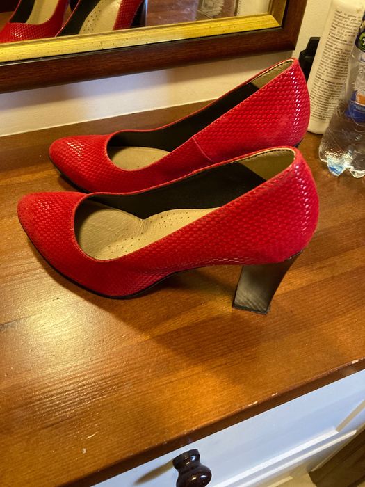 Buty czerwone polski producent