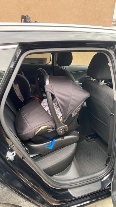 Wózek dziecięcy Junama Gold 3w1 z bazą isofix