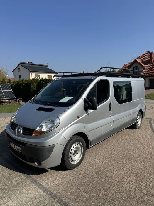 Renault Trafic 2.0 dCi • 6 osób • Sprawny