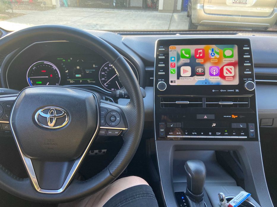 2019 Toyota Avalon Hybrid XSE Sedan 4D