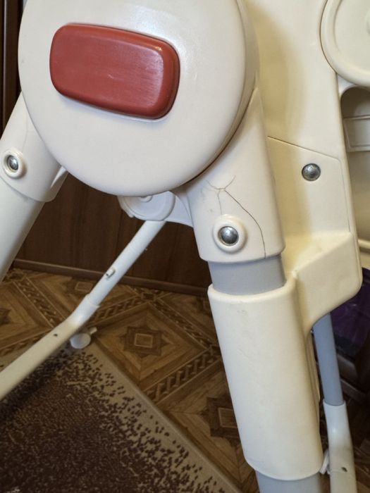 Стілець дитячій для годування  EL CAM!NO  Cristal ME 1037