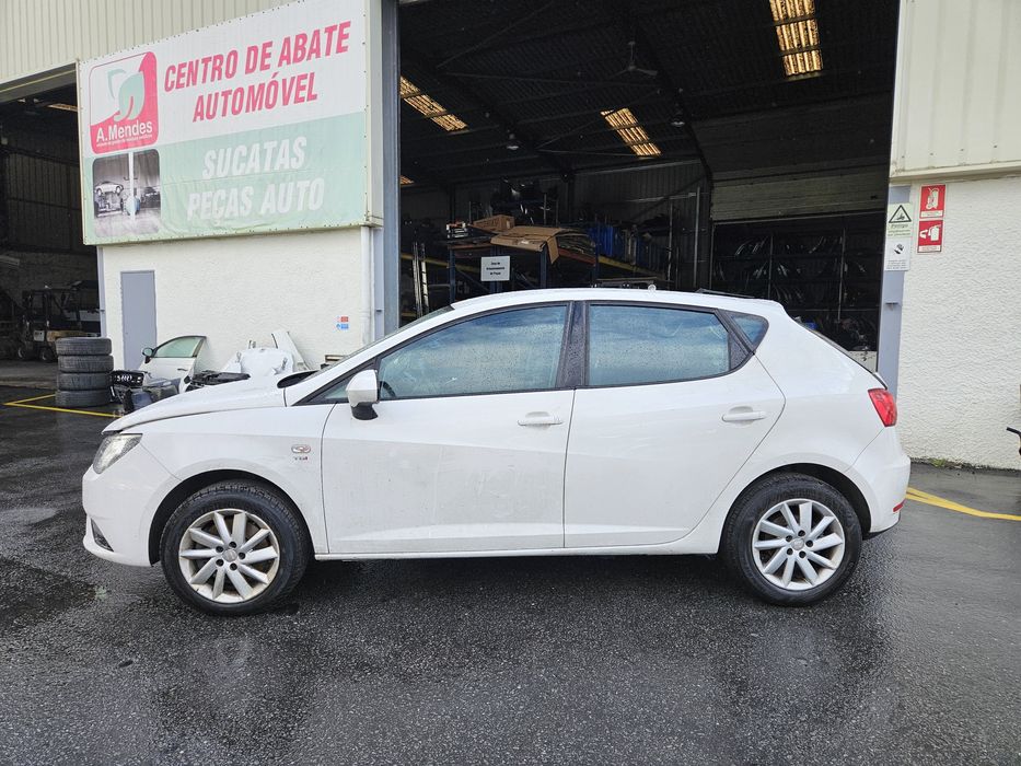 Seat Ibiza 6J 1.6 TDi de 2013 para peças