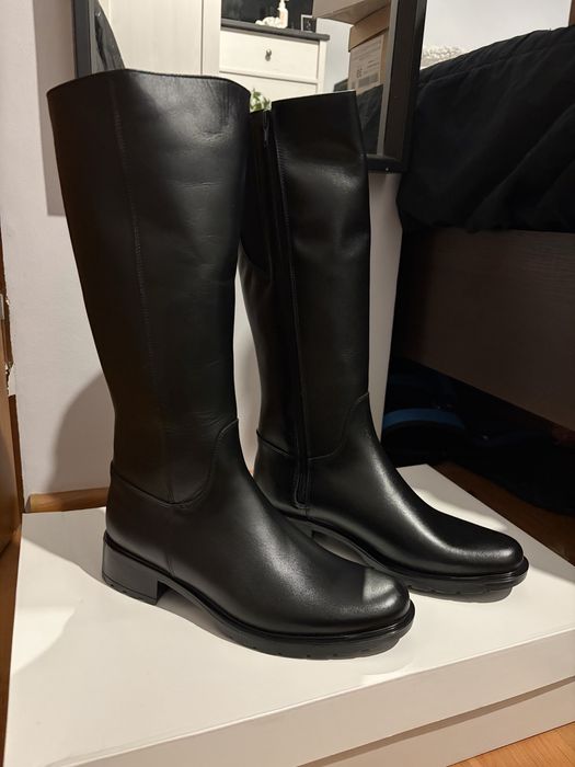 Czarne kozaki damskie r. 39