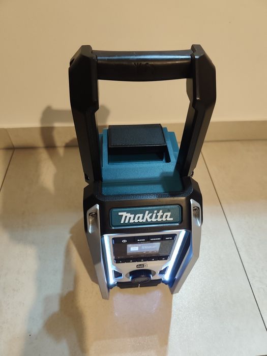 Makita..dmr115..