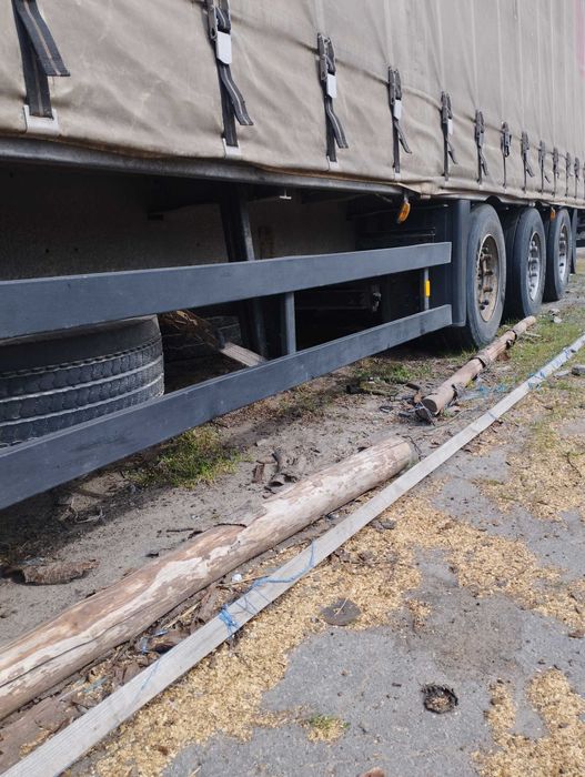 Напівпричіп SCHMITZ SCS 24