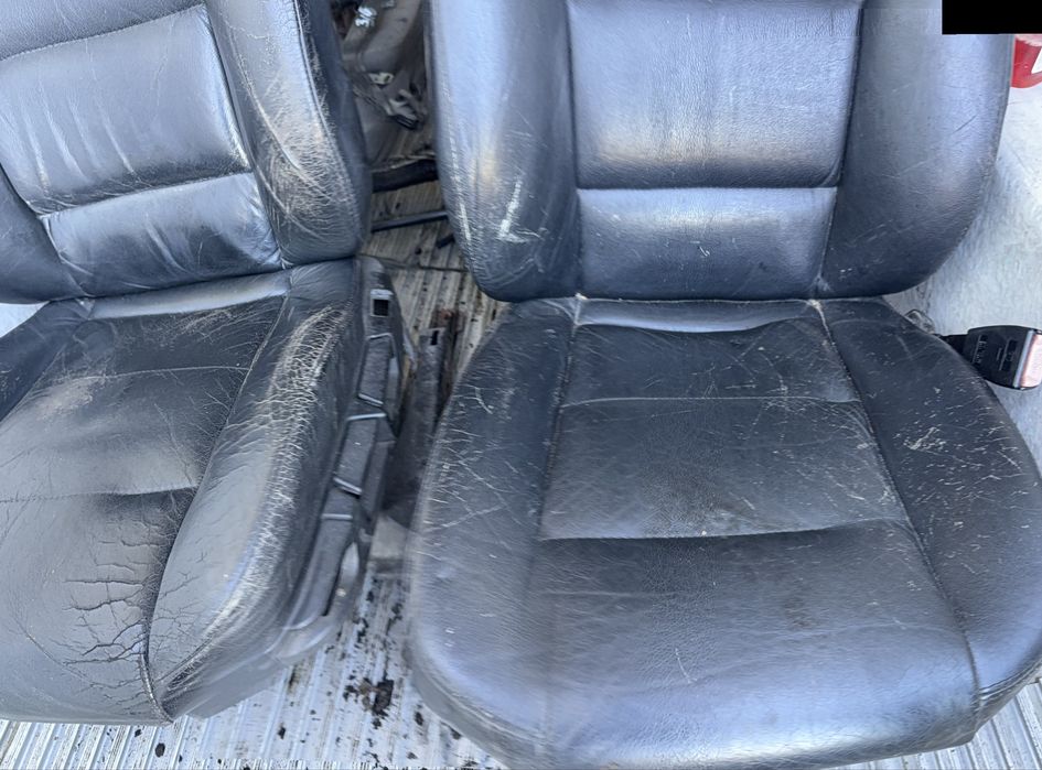 Conjunto de bancos em pele BMW e36  sedan