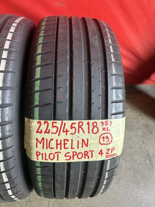 Pneus RFT 225/45/18 + 255/40/18 Michelin Impecaveis