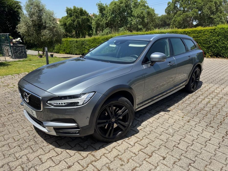 Volvo V90 Cross Country 2.0 D4 Pro AWD Geartronic