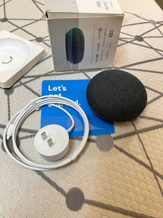 Розумна колонка Google Home Mini в ідеальному стані