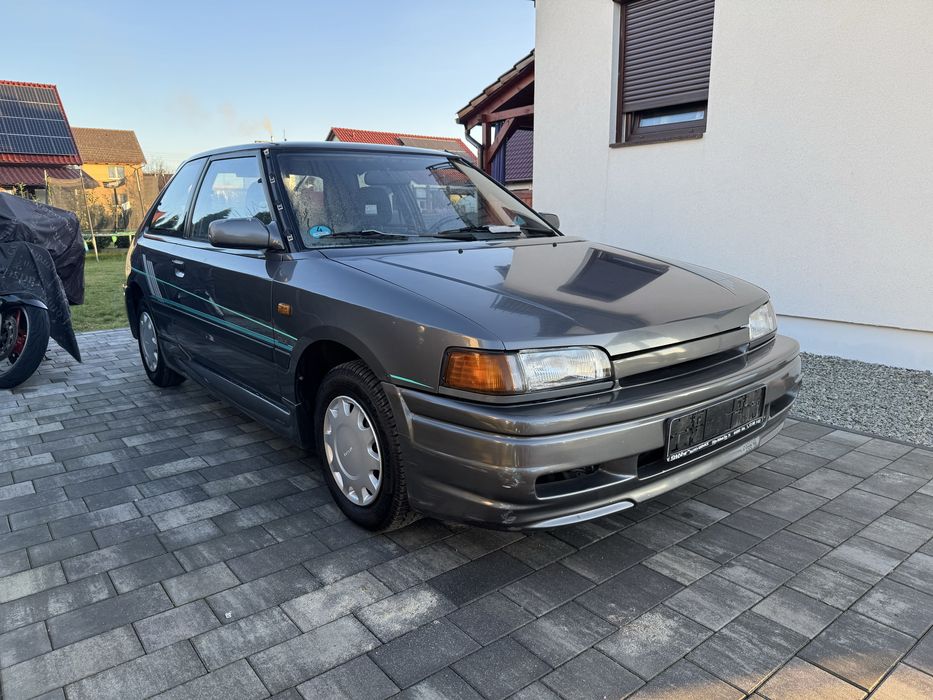 Mazda 323 1.6 16v GLX pakiet TWR  cała pierwszy lakier