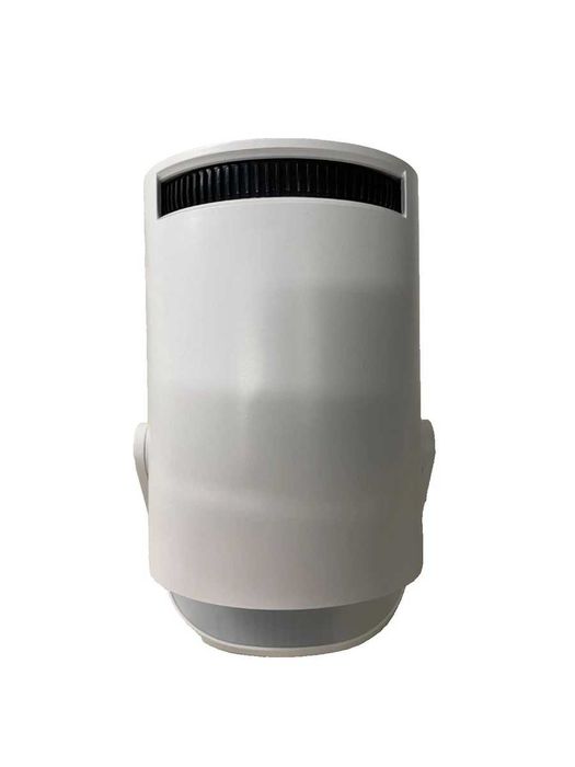 Projetor multimédia com tecnologia LED SOURCE e resolução Ultra HD.