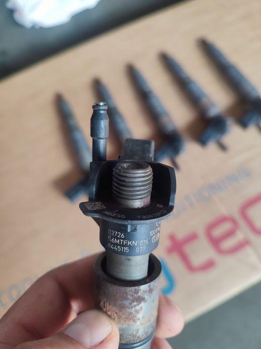 Wtryski wtrysk wtryskiwacz BMW E90 E60 X5 E70 335D Lift 535D 286km bit