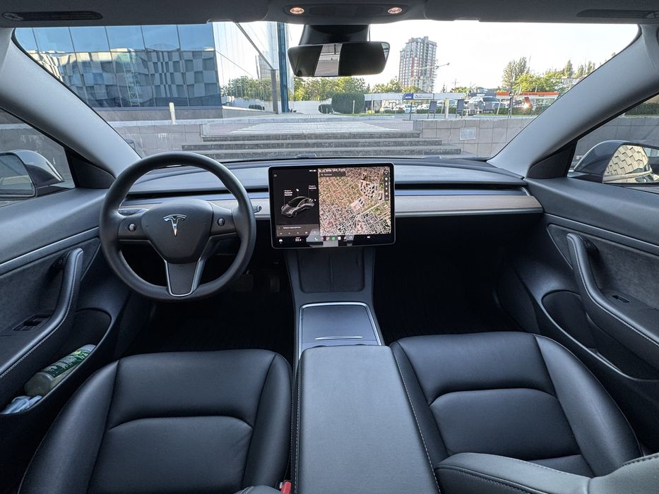 Tesla model 3 STANDARD PLUS