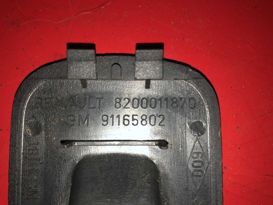 Кнопка склопідйомника Renault Trafic 2 8200011870 Рено Трафик кнопка