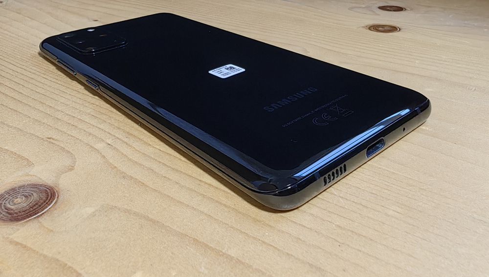 Samsung Galaxy s20 plus