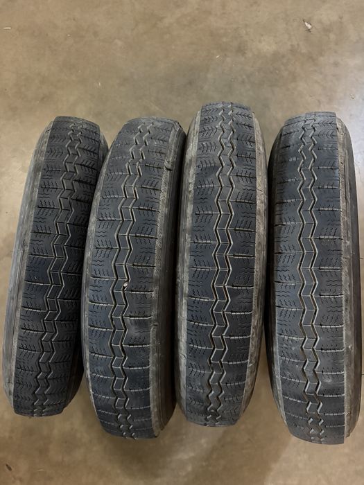Pneus 125R15 Michelin