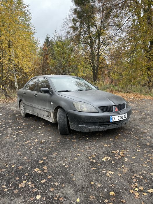 Mitsubishi lancer